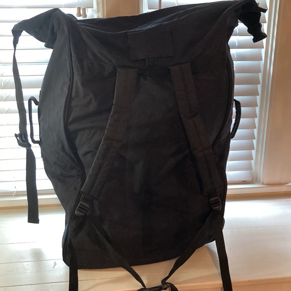 Salomon Duffle/Hiking Backpack - Picture 5 of 6